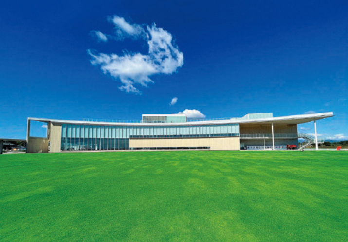 東日本大震災・原子力災害伝承館の外観