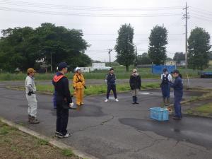 刈払機の研修の様子