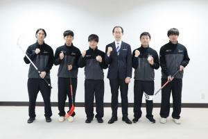 表敬訪問集合写真