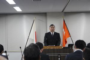 一般質問（佐々木彰議員の様子）