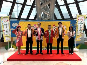 ヨークベニマル西ノ内店における県産農林水産物トップセールス写真3