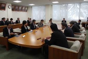 議会運営委員会の写真