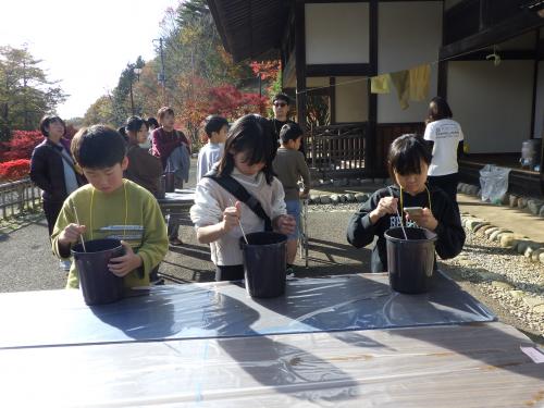 ダリア染め体験染色