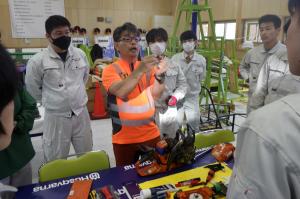 チェーンソーの取扱