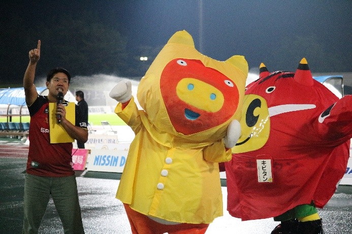 ベコ太郎とキビタンの写真